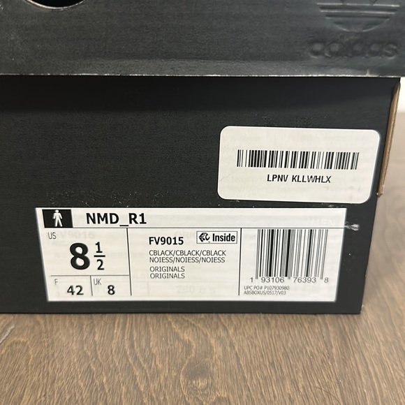 Adidas Triple Black Nmd_R1 Size 8.5 - Picture 2 of 6
